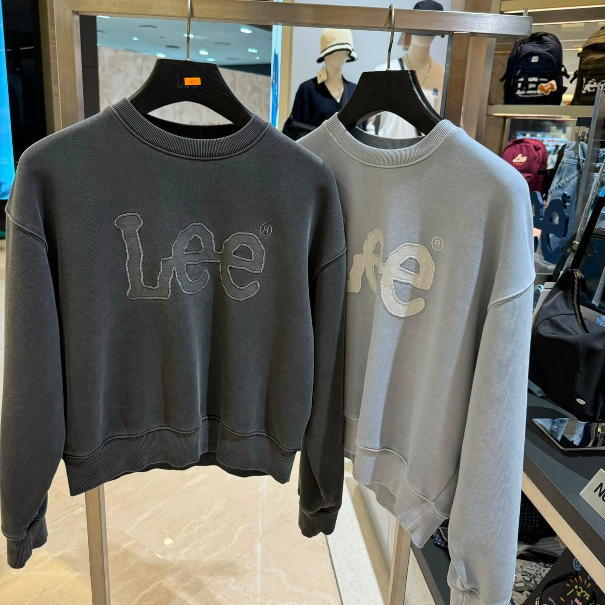 LEE LE721 TOP