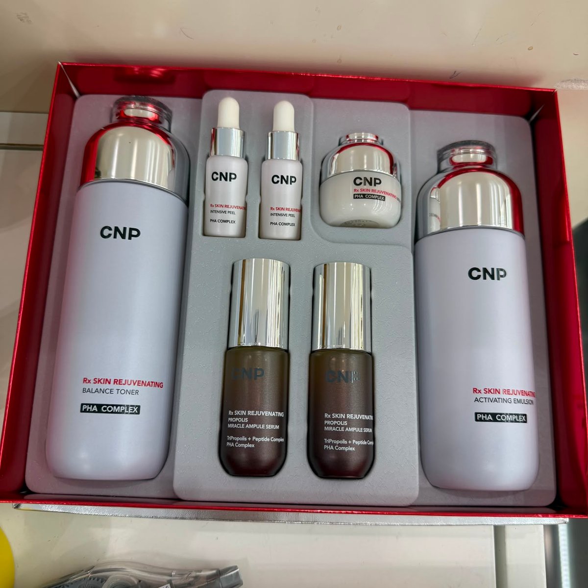 CNP CP717 RX SKIN REJUVENATING SKIN CARE SET (KR37.0)