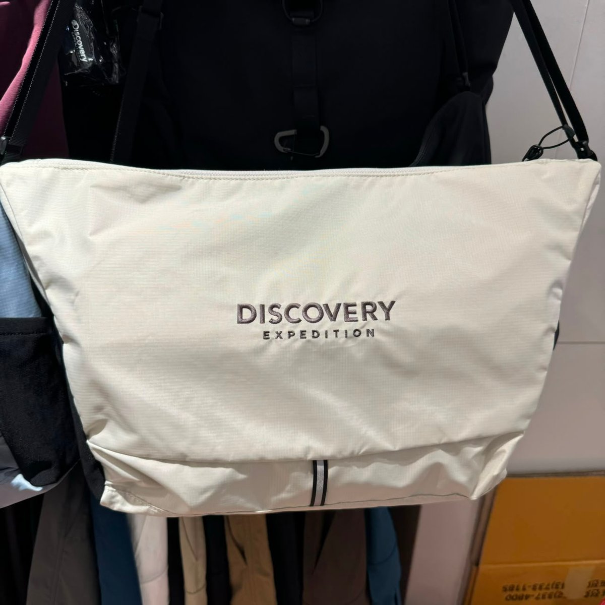 DISCOVERY DV711 BAG