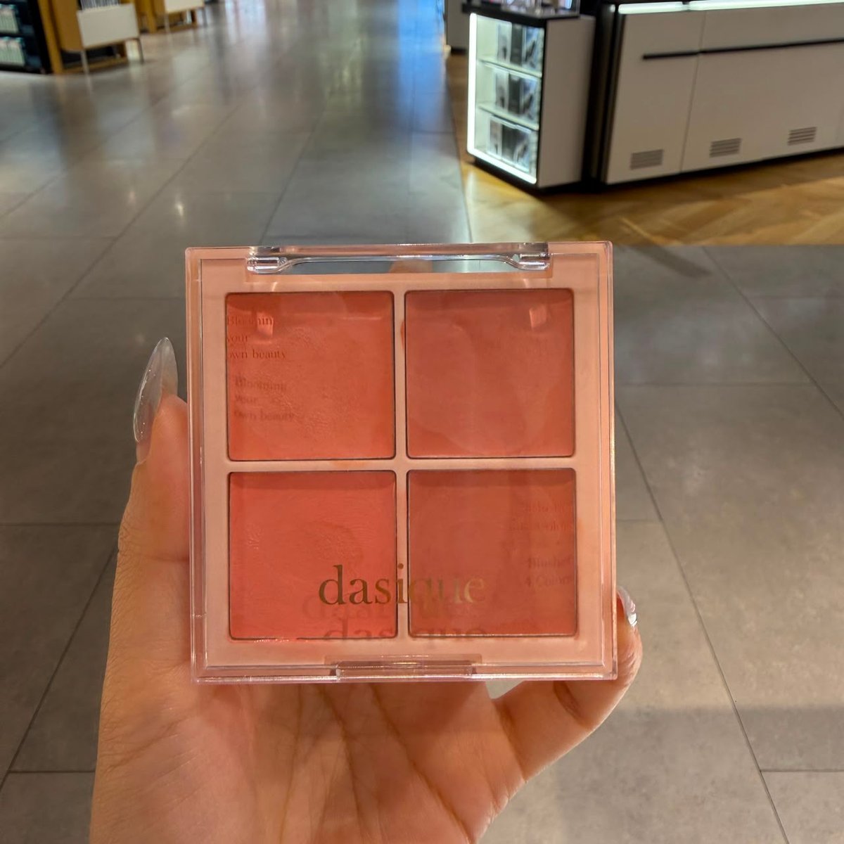 DASIQUE DE701 BLENDING MOOD CHEEK #18 MILKY APRICOT