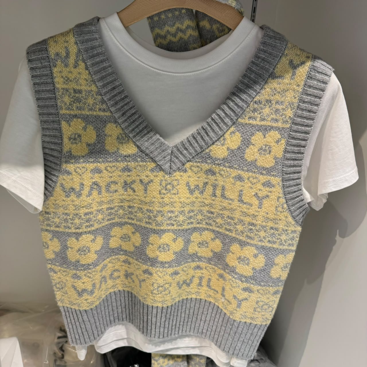 WACKY WILLY IS905 VEST