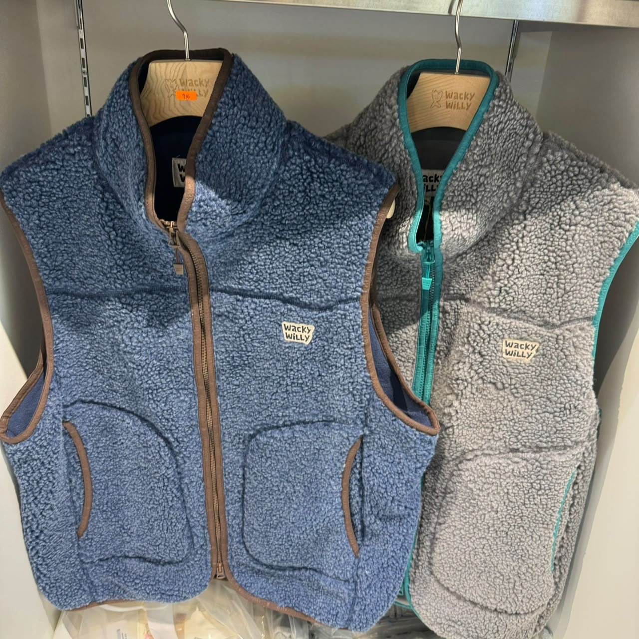WACKY WILLY IS935 VEST