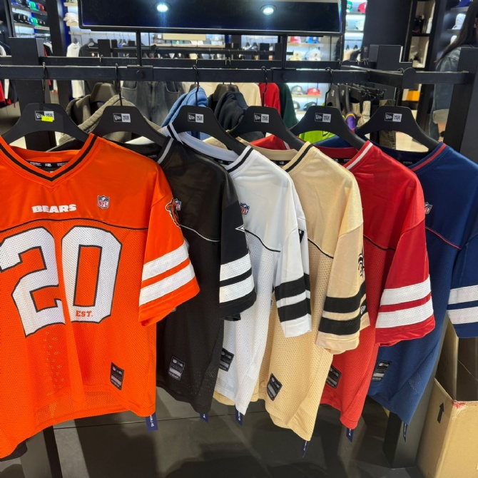 NEW ERA NR614 TOP