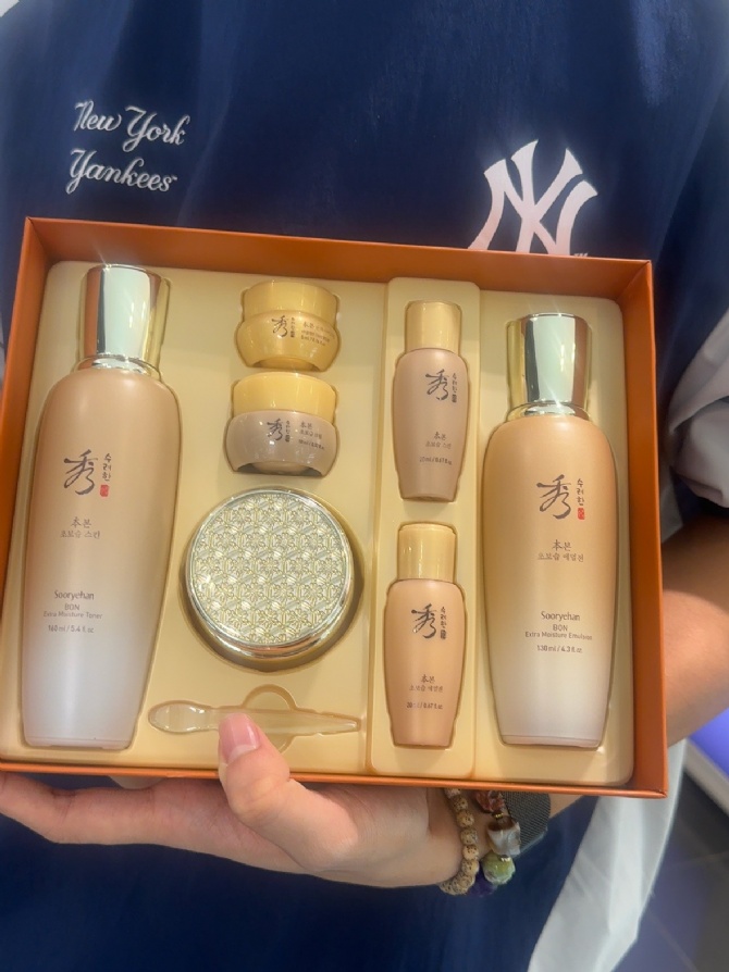 SOORYEHAN SY320 EXTRA MOISTURE SKINCARE SPECIAL SET (KR37.0)